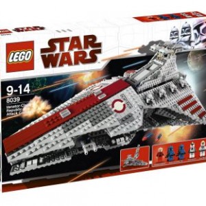 LEGO Star Wars Venator-class Republic Attack Cruiser - 8039